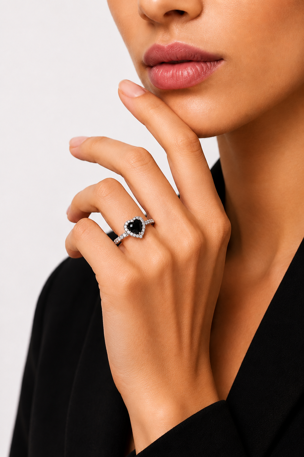 Sparkling Elevated Heart Ring (Silver)